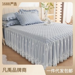 New high-end Korean princess-style quilted bed skirt, single-piece, lace-trimmed bed apron cover, universal for all seasons. New high-end Korean princess-style quilted bed skirt, single-piece, lace-trimmed bed apron cover, universal for all seasons.