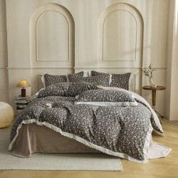 2025 autumn/winter new cotton and fleece double-layer yarn thickened milk fleece four-piece set, Korean princess-style sheets 2025 autumn/winter new cotton and fleece double-layer yarn thickened milk fleece four-piece set, Korean princess-style sheets