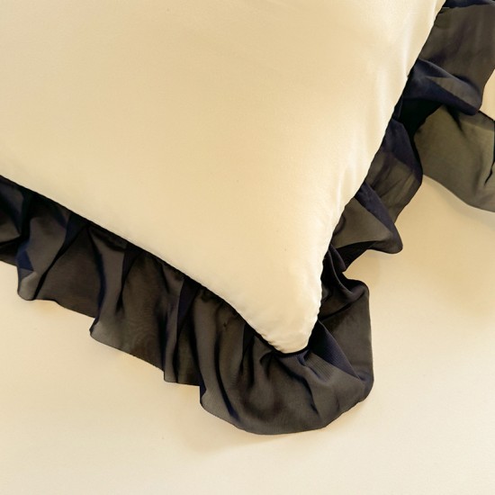 French fiber four-piece bed set, Hepburn-style, skin-friendly cotton bedspread, lace quilt cover, four-season use French fiber four-piece bed set, Hepburn-style, skin-friendly cotton bedspread, lace quilt cover, four-season use
