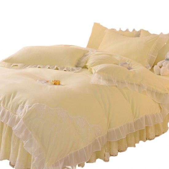Korean princess-style bed skirt, four-piece lace quilt cover, girly solid-color sheets, washed cotton bedding. Korean princess-style bed skirt, four-piece lace quilt cover, girly solid-color sheets, washed cotton bedding.