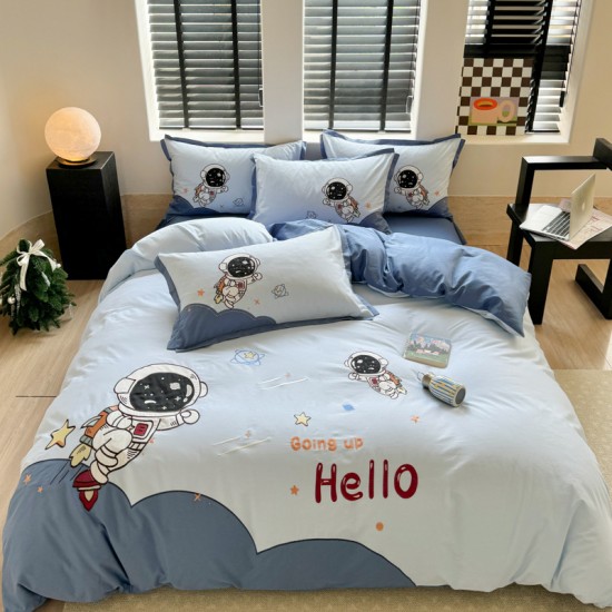 INS children's boys' four-piece cotton bedding set with astronaut cartoon 100, three-piece cotton sheet and quilt cover set INS children's boys' four-piece cotton bedding set with astronaut cartoon 100, three-piece cotton sheet and quilt cover set