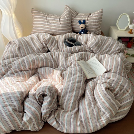 Simple colorful striped washed cotton four-piece bedding set, MUJI-style, ultra-soft waxed quilt cover, three-piece student bed sheet set. Simple colorful striped washed cotton four-piece bedding set, MUJI-style, ultra-soft waxed quilt cover, three-piece student bed sheet set.