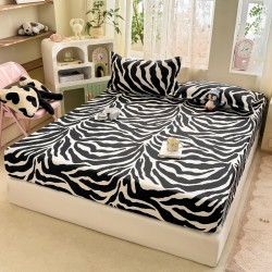2025 new fitted sheet, one-piece, Simmons mattress, washed cotton dust-proof cover. 2025 new fitted sheet, one-piece, Simmons mattress, washed cotton dust-proof cover.