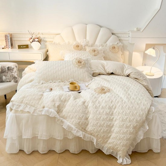 Princess-style fitted sheet, bed skirt, two-in-one bed cover, one-piece, quilted, four-season bed sheet with skirted apron Princess-style fitted sheet, bed skirt, two-in-one bed cover, one-piece, quilted, four-season bed sheet with skirted apron