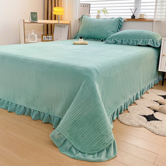 2024 Autumn/Winter milk velvet lace bed cover, anti-static, quilted, thickened, non-slip solid color bed cover set (three-piece set) 2024 Autumn/Winter milk velvet lace bed cover, anti-static, quilted, thickened, non-slip solid color bed cover set (three-piece set)