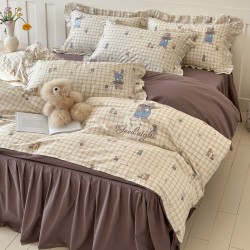 New Class A maternity and baby-grade four-piece set with cartoon yarn-dyed embroidery, 100% cotton bedding sheets, bed skirt, and quilt cover New Class A maternity and baby-grade four-piece set with cartoon yarn-dyed embroidery, 100% cotton bedding sheets, bed skirt, and quilt cover