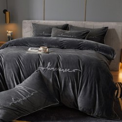 Class A high-end four-piece baby fleece set, milk fleece, coral fleece, baby fleece sheets, and quilt covers, thickened bedding Class A high-end four-piece baby fleece set, milk fleece, coral fleece, baby fleece sheets, and quilt covers, thickened bedding