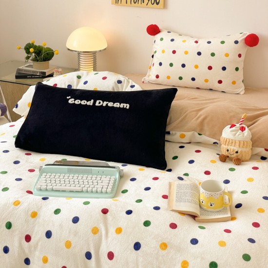 INS American-style autumn and winter thickened and warm milk fleece, girly fairy polka dot four-piece coral fleece set, 1.5m x 1.8m INS American-style autumn and winter thickened and warm milk fleece, girly fairy polka dot four-piece coral fleece set, 1.5m x 1.8m