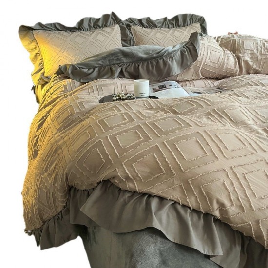 Korean cut-out milk velvet coral fleece, double-sided milk flannel, warm, four-piece set, thickened, 1.5m x 1.8m fitted sheet Korean cut-out milk velvet coral fleece, double-sided milk flannel, warm, four-piece set, thickened, 1.5m x 1.8m fitted sheet