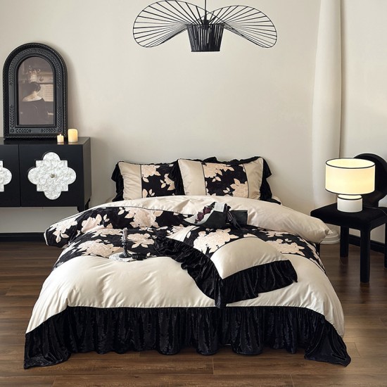 High-end, niche-style, printed, brushed cotton four-piece set, pure cotton autumn and winter thickened duvet cover and bedding High-end, niche-style, printed, brushed cotton four-piece set, pure cotton autumn and winter thickened duvet cover and bedding