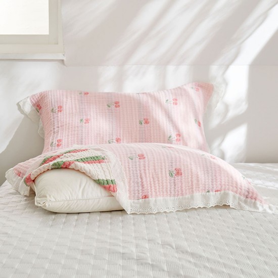 Pair of bamboo cotton Class A pillowcases. Summer pillowcase, thickened single double-sided, non-slip, cartoon-style cotton yarn coverlet for home use. Pair of bamboo cotton Class A pillowcases. Summer pillowcase, thickened single double-sided, non-slip, cartoon-style cotton yarn coverlet for home use.