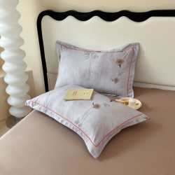 Pair of brushed cotton pillowcases, pure cotton pillows Thickened 100% cotton pillowcase, 48cm x 74cm, adult. Pair of brushed cotton pillowcases, pure cotton pillows Thickened 100% cotton pillowcase, 48cm x 74cm, adult.
