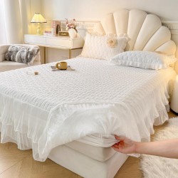 Princess-style fitted sheet, bed skirt, two-in-one bed cover, one-piece, quilted, four-season bed sheet with skirted apron Princess-style fitted sheet, bed skirt, two-in-one bed cover, one-piece, quilted, four-season bed sheet with skirted apron