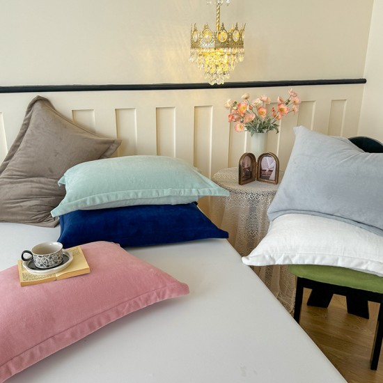Autumn and winter warm pillowcases, gray and solid pink flannel coral fleece, single and double coral fleece pillowcases. Autumn and winter warm pillowcases, gray and solid pink flannel coral fleece, single and double coral fleece pillowcases.