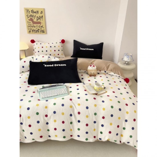 INS American-style autumn and winter thickened and warm milk fleece, girly fairy polka dot four-piece coral fleece set, 1.5m x 1.8m INS American-style autumn and winter thickened and warm milk fleece, girly fairy polka dot four-piece coral fleece set, 1.5m x 1.8m