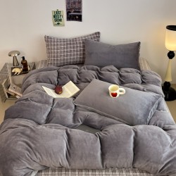 Winter thickened four-piece bedding set with a French velvet blend and plush, skin-friendly, warm duvet cover and sheets, a simple, warm three-piece set Winter thickened four-piece bedding set with a French velvet blend and plush, skin-friendly, warm duvet cover and sheets, a simple, warm three-piece set