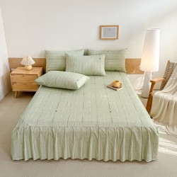 Old coarse cloth bed skirt, single, pure cotton, three-piece, four-season set, thickened cotton non-slip sheets, bedspread, summer cover, concealing hem. Old coarse cloth bed skirt, single, pure cotton, three-piece, four-season set, thickened cotton non-slip sheets, bedspread, summer cover, concealing hem.
