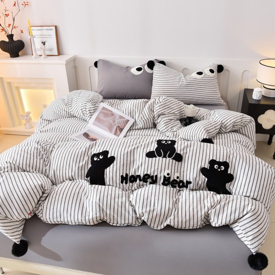 Cute cartoon washed cotton four-piece bed set, pure cotton quilt cover, children's three-piece fitted sheet set, type A Cute cartoon washed cotton four-piece bed set, pure cotton quilt cover, children's three-piece fitted sheet set, type A