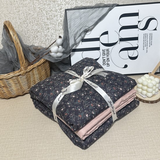 Korean-style, refreshing, mother-and-baby-grade, pure cotton, double-layered yarn, four-piece bedding set, pure cotton, soft cotton yarn, infant 1.8 bedding. Korean-style, refreshing, mother-and-baby-grade, pure cotton, double-layered yarn, four-piece bedding set, pure cotton, soft cotton yarn, infant 1.8 bedding.