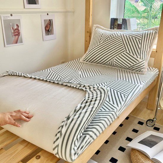 Student dormitory fitted sheet, 90x190 single-piece thickened milk coral fleece thin mattress cover.