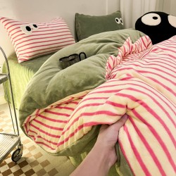INS dopamine striped milk velvet four-piece set, thickened winter French coral fleece duvet cover, plush bed sheet three-piece set. INS dopamine striped milk velvet four-piece set, thickened winter French coral fleece duvet cover, plush bed sheet three-piece set.