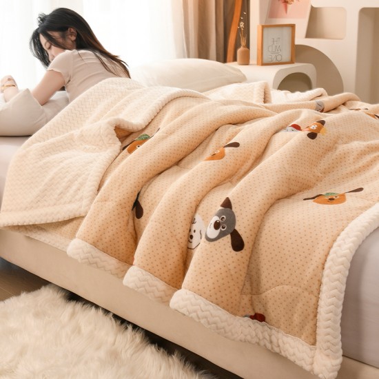 Class A children's blanket, winter thickened cover, baby quilt, coral fleece blanket, nap-friendly office sofa blanket Class A children's blanket, winter thickened cover, baby quilt, coral fleece blanket, nap-friendly office sofa blanket