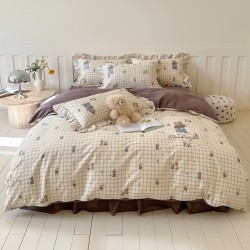 New Class A maternity and baby-grade four-piece set with cartoon yarn-dyed embroidery, 100% cotton bedding sheets, bed skirt, and quilt cover New Class A maternity and baby-grade four-piece set with cartoon yarn-dyed embroidery, 100% cotton bedding sheets, bed skirt, and quilt cover