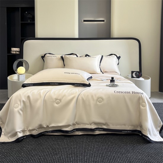 Summer cooling ice silk four-piece quilt set, light luxury, high-end fitted sheet, machine washable, air-conditioning quilt, air-conditioning quilt core Summer cooling ice silk four-piece quilt set, light luxury, high-end fitted sheet, machine washable, air-conditioning quilt, air-conditioning quilt core