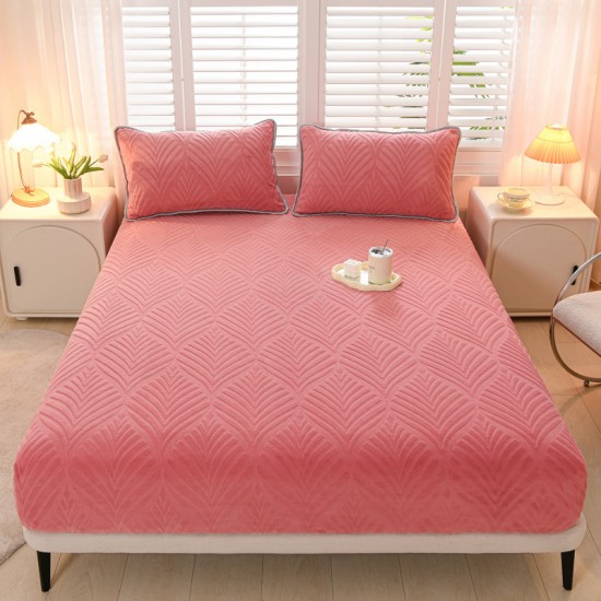 Milk fleece fitted sheet, winter thickened Simmons mattress cover, coral fleece mattress protector, 2025 new style sheets Milk fleece fitted sheet, winter thickened Simmons mattress cover, coral fleece mattress protector, 2025 new style sheets