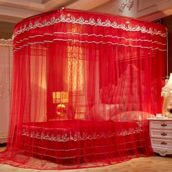Red retractable mosquito net, 1.8m floor-standing bed with three doors, U-shaped bed curtains for newlyweds. Red retractable mosquito net, 1.8m floor-standing bed with three doors, U-shaped bed curtains for newlyweds.