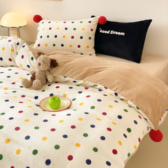 INS American-style autumn and winter thickened and warm milk fleece, girly fairy polka dot four-piece coral fleece set, 1.5m x 1.8m INS American-style autumn and winter thickened and warm milk fleece, girly fairy polka dot four-piece coral fleece set, 1.5m x 1.8m